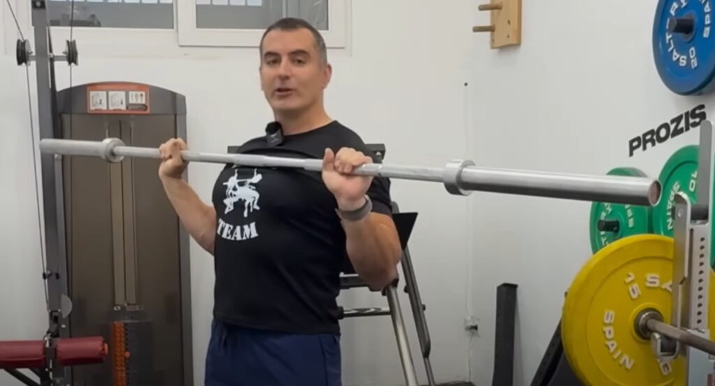 how to do barbell military press correctly without injury