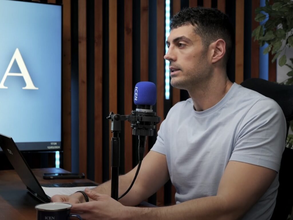 Dr. Abellán interviews Jesus Varela